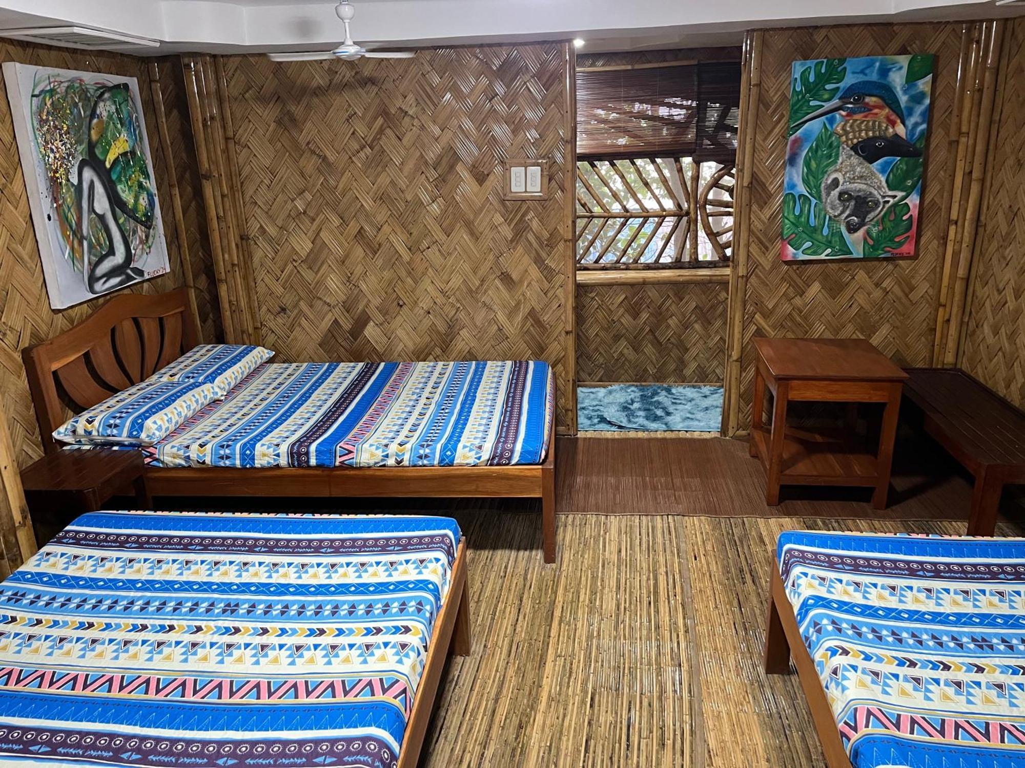 Hotel Bamboo Nest Puerto Princesa Esterno foto